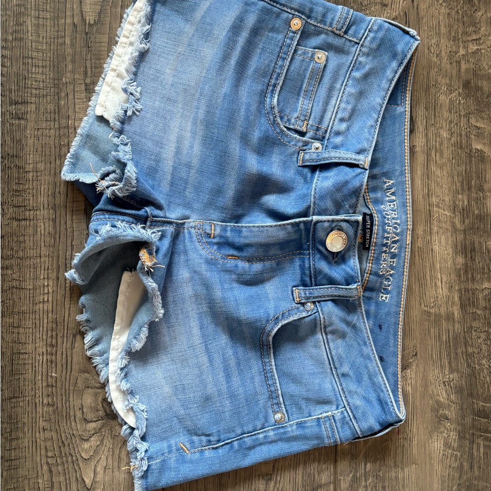 American Eagle Outfitters Women's Blue Denim Shorts